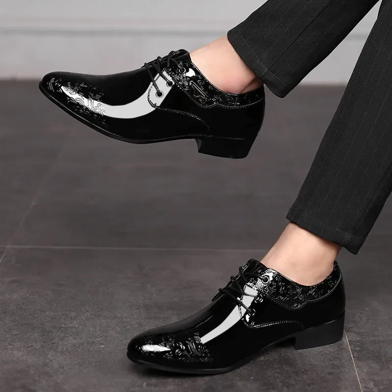 Shoes for Men Casual Business Dress Shoes Lace Up Formal Black Patent Leather Brogue Shoes for Male Wedding Party Office Oxfords