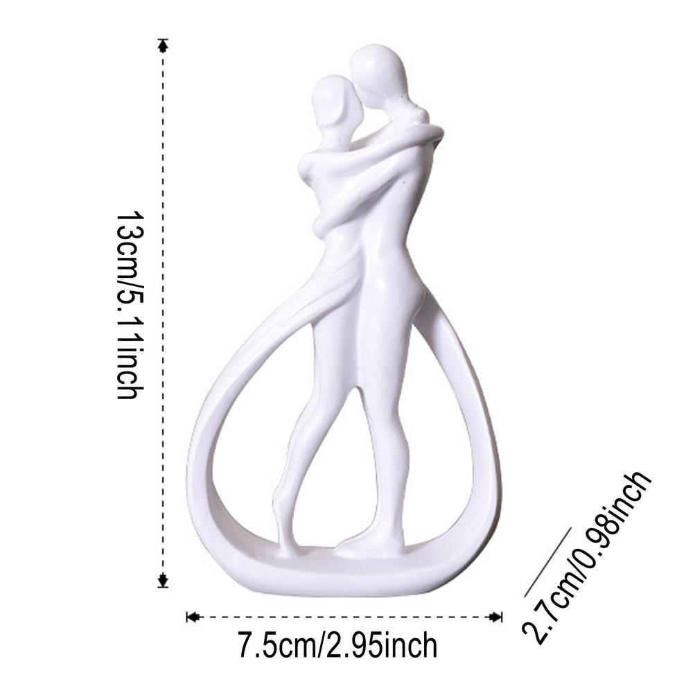 Artistic Couple Hugging Statue – Modern Abstract Design for Living Room and Home Décor
