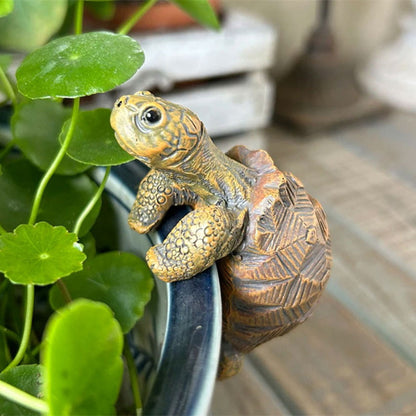 Turtle Pot Hugger – Cute Resin Tortoise for Planters & Garden Decor