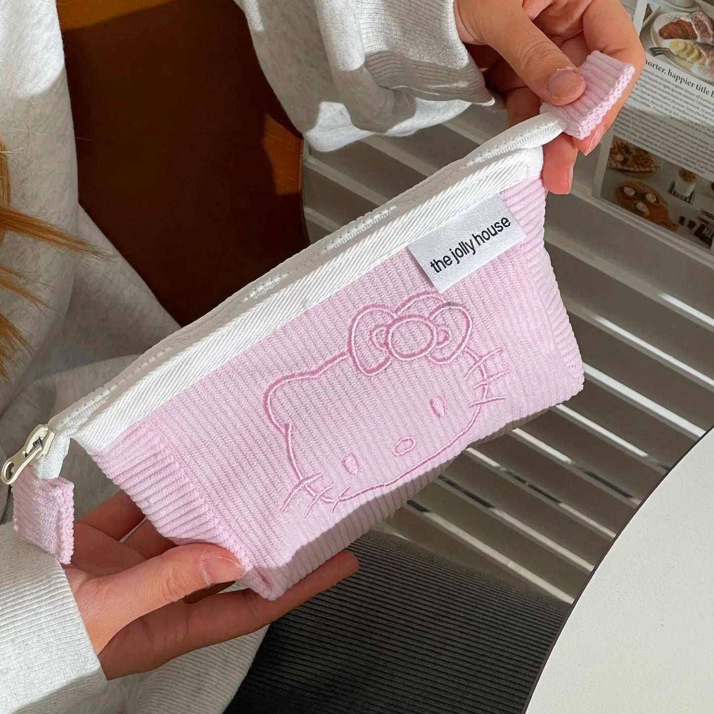 Hello Kitty Cute Makeup Bag Soft Touch High Beauty Stationery Pen Bag Fashionable Large Capacity Storage Bag Cute Girl Gift