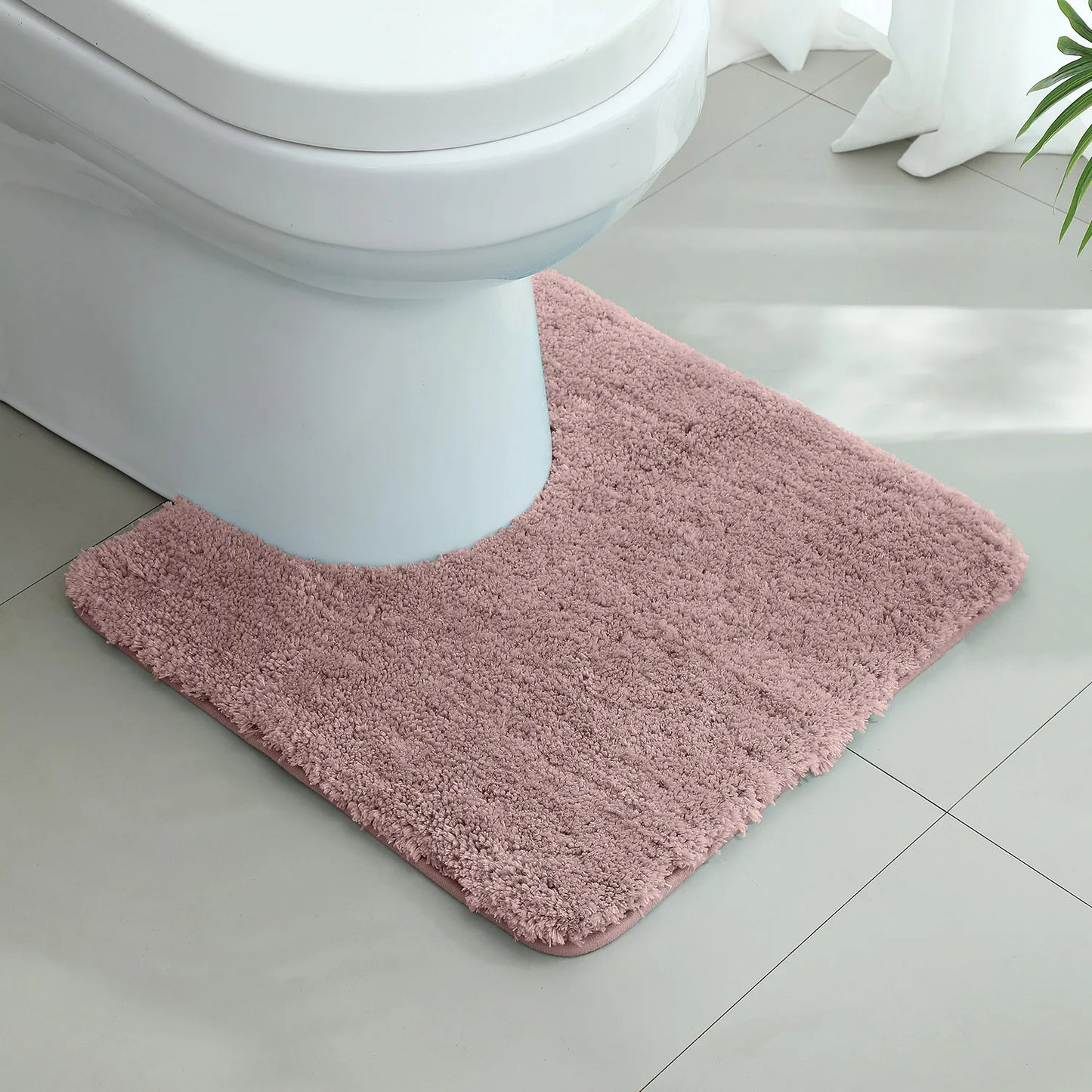A small bathroom mat, non-slip, absorbent mat, thick U-shaped, simple solid color floor mat, toilet mat