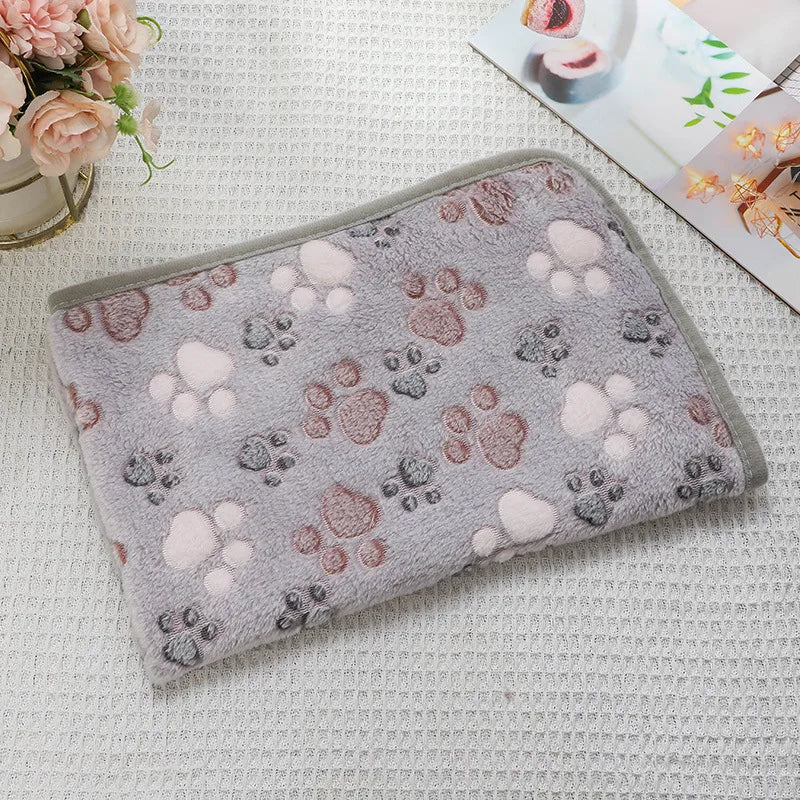 Pet Bed Mat Cute Warm Cover Towel Handcrafted Cat Dog Fleece Soft Blanket for Small Medium Large dogs Puppy Pet Supplies ﻿