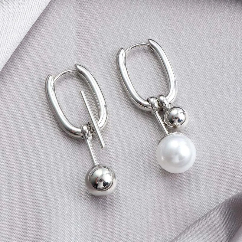 Fashion Metal Pearl U-Shaped Drop Earrings for Women – Minimalist Asymmetric Silver Jewelry