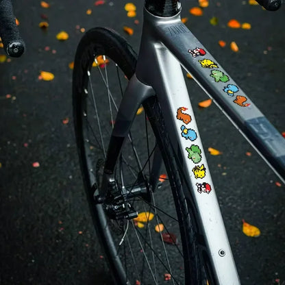 2pcs/Set Pokemon Charmander Reflective Car Stickers Collision Night Warning Reflective Sticker for Automobile Trunk Accessories