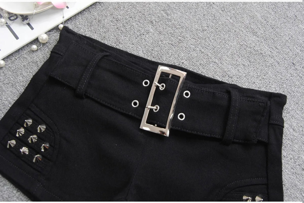 Denim Shorts Women Low-waisted Black Slim Fit Sexy Hot Girls Rivet Belt Design Unique All-match Nightclub Bodycon Summer Y2k