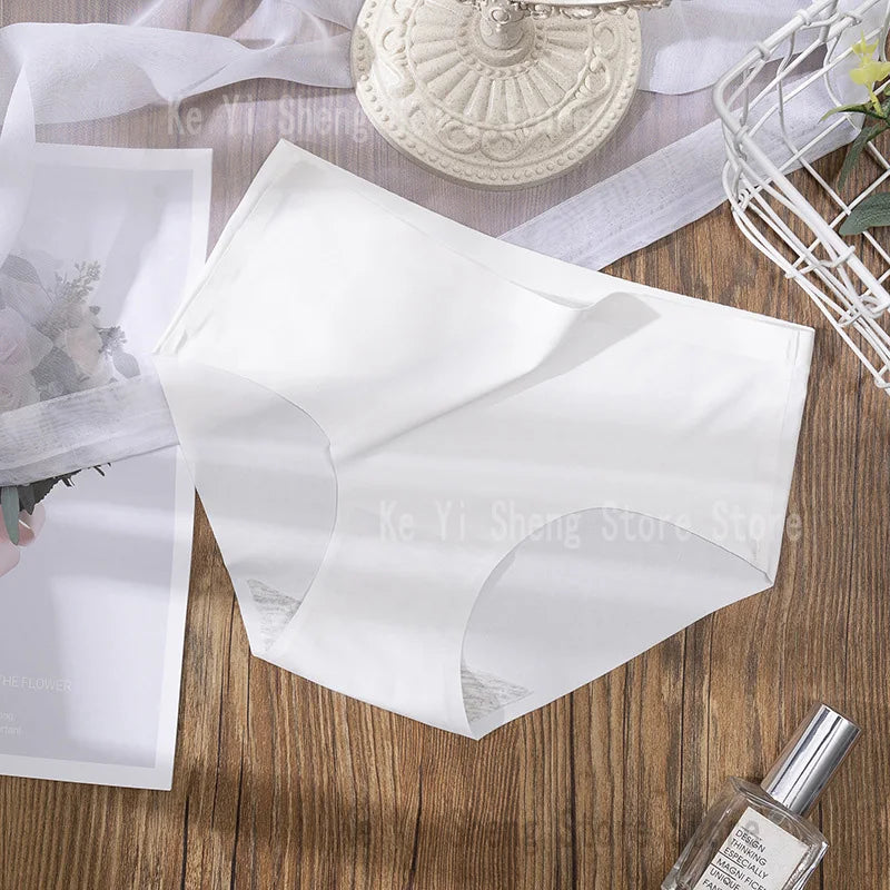 3 pieces of low-rise, seamless, solid-color underwear for women, comfortable, breathable and sexy