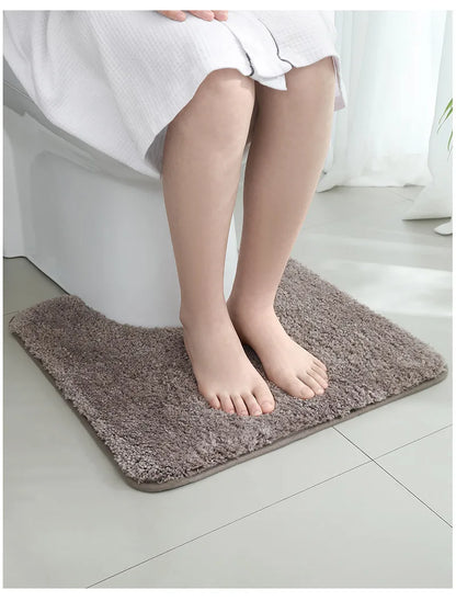 A small bathroom mat, non-slip, absorbent mat, thick U-shaped, simple solid color floor mat, toilet mat