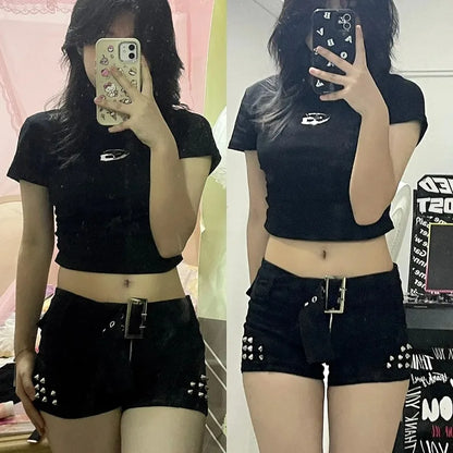 Denim Shorts Women Low-waisted Black Slim Fit Sexy Hot Girls Rivet Belt Design Unique All-match Nightclub Bodycon Summer Y2k