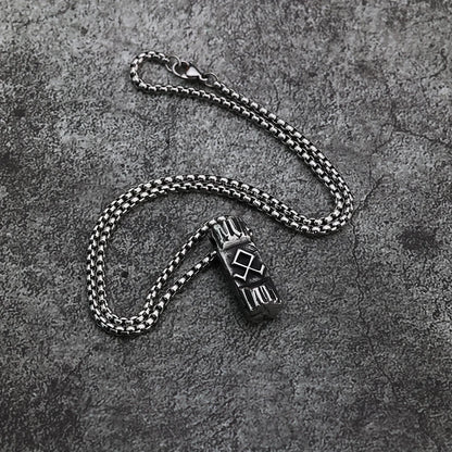 European and American Style Fashionable and Minimalist Clothing Accessories Personalized Men's Pendant Holiday Gif