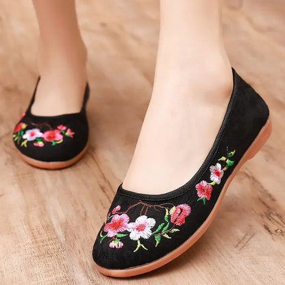 zapatos de mujer women fashion sweet light weight anti skid slip on floral embroidery flat loafers lady casual black shoes ea647