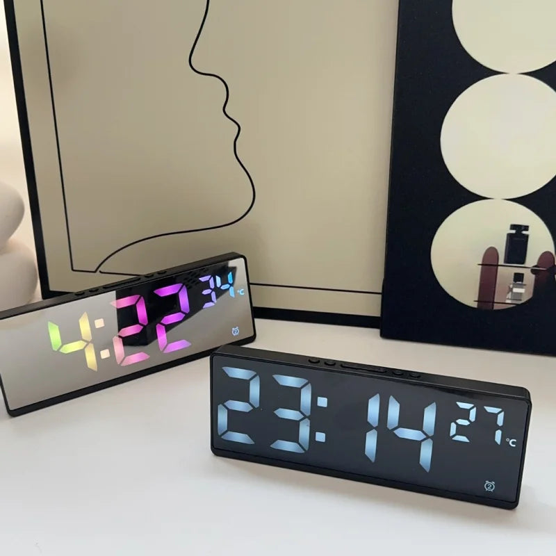Colorful Digital Alarm Clock - Voice Control，Temperature Display Date，Dual Alarm Clock，Snooze，Night Light Mode，12/24Hour SystemL