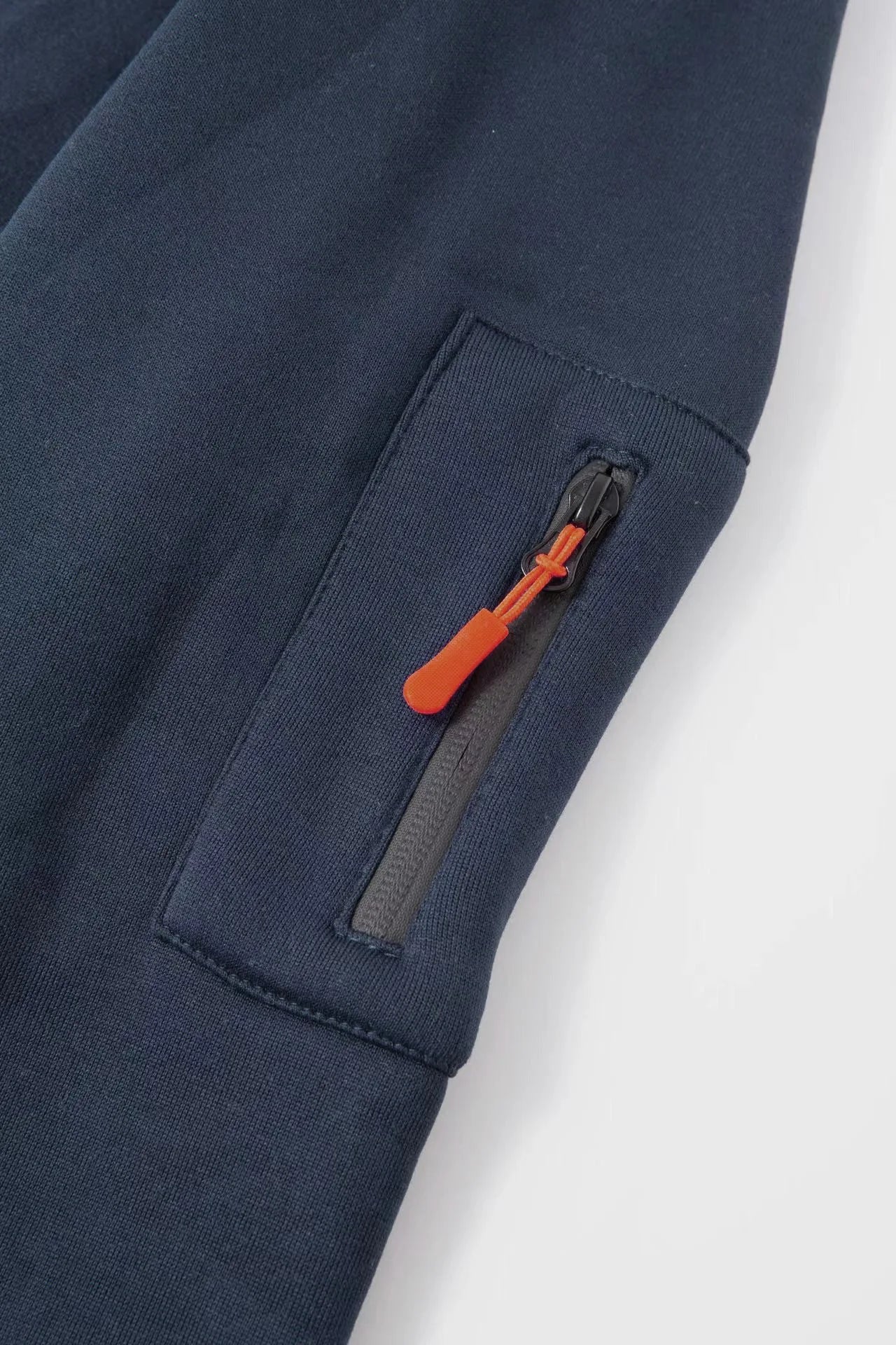 Men's Casual Sports Hoodie Spring Autumn Fashion Solid Color Long-Sleeved Pullover with Arm Pocket And Pull Rope plus Size