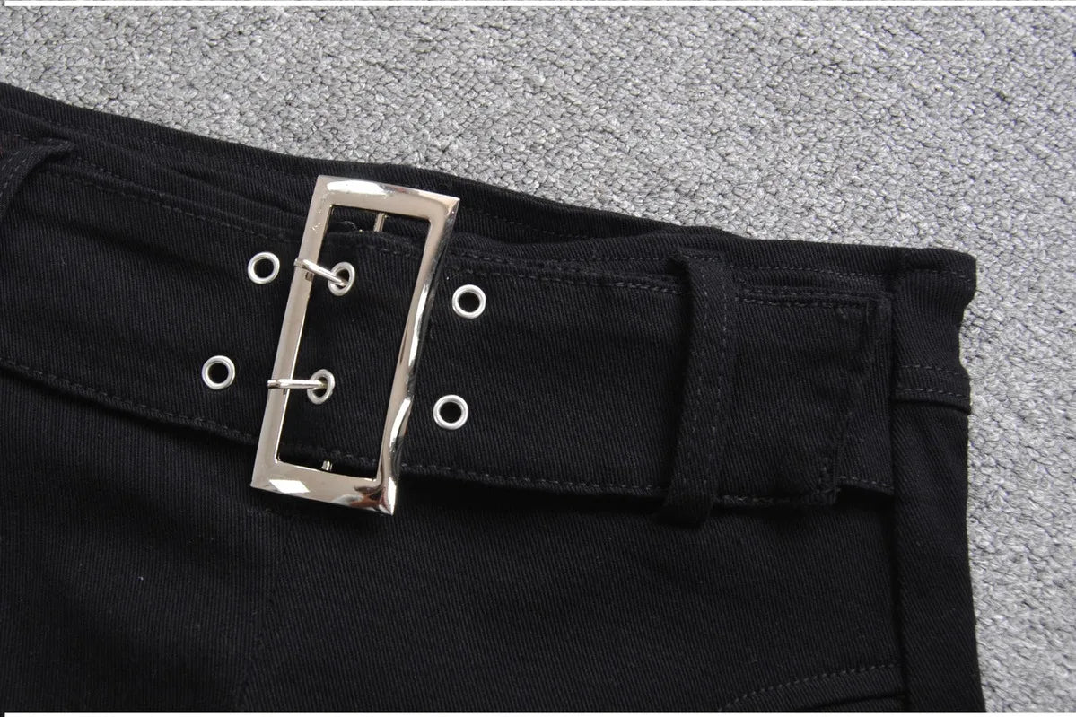 Denim Shorts Women Low-waisted Black Slim Fit Sexy Hot Girls Rivet Belt Design Unique All-match Nightclub Bodycon Summer Y2k