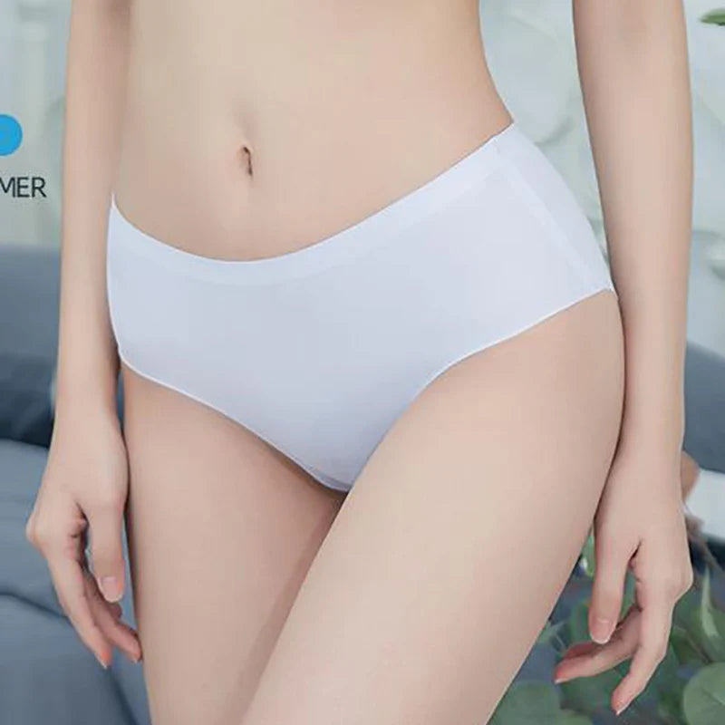 New 1Pcs Women's Panties Seamless Underwear Ice Silk Comfortable Sexy Underpants Female Mid-waist Briefs Lingeries Tanga Girls