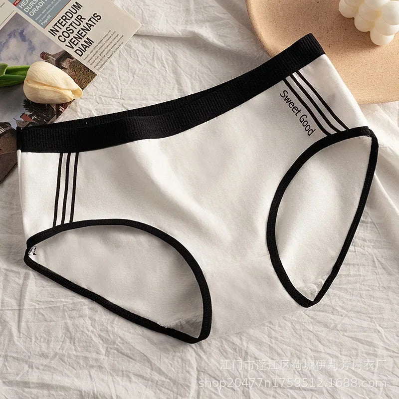 Underwear Women Cotton Crotch Mid Waist Traceless Sexy Panties Japanese Sports Style Girls Breathable Underpants Simple Lingerie