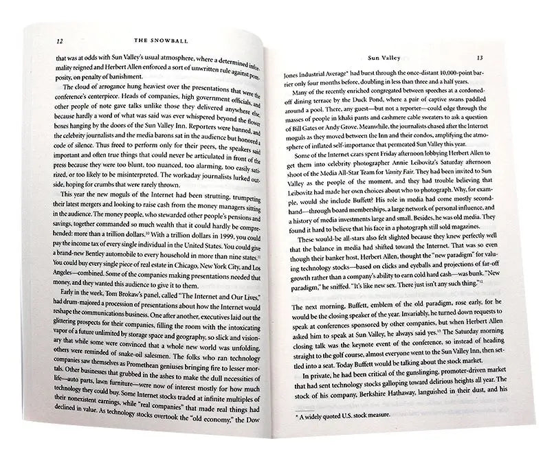 The Snowball: Warren Buffett and The Business of Life Personal Investment and Financial Management Books