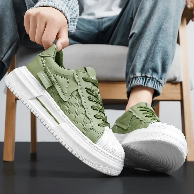 Men's Shoes 2025 New Trend Fashionable Versatile Breathable Niche Personality Casual Sports Board Shoes Thick Sole Comfortable