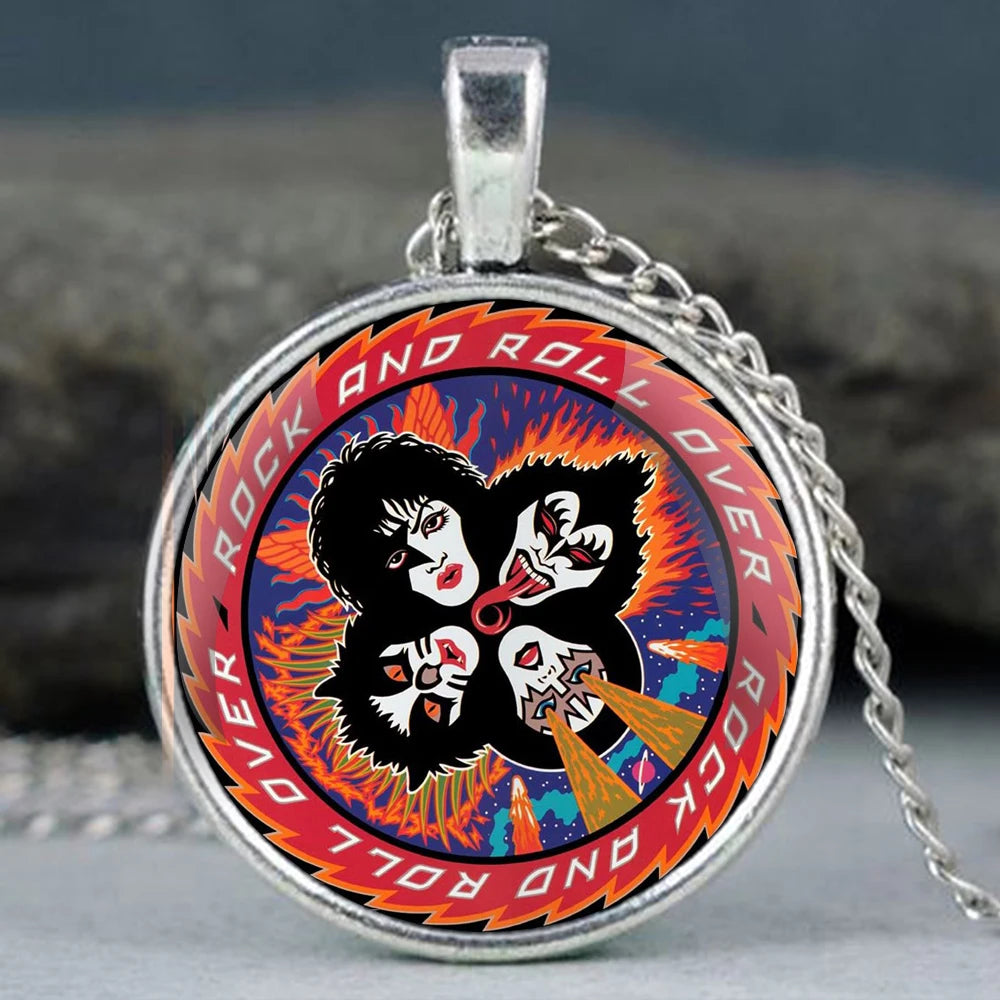 Creative Handmade Clothing Accessories Band Design Glass Dome Pendant Necklace for Men And Women Unique Jewelry Gift