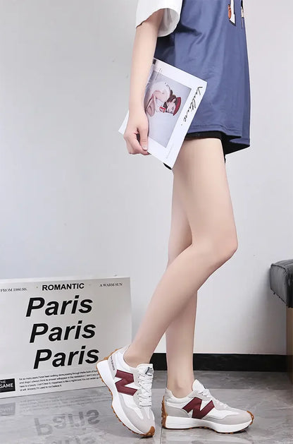 Women Sneakers 2025 New Spring Autumn Brand Luxury Vulcanize Shoes Casual Footwear Zapatillas Mujer Light Flat Breathable Shoes