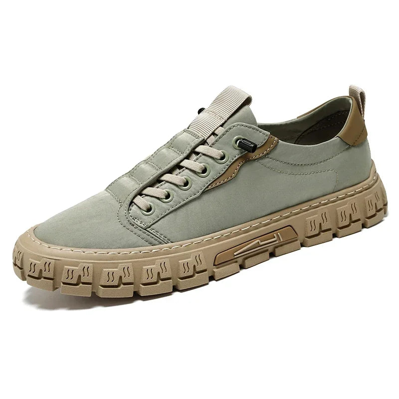 Sneakers for Men New Flats Casual Shoes One Pedal Breathable Men Loafers Stylish and Comfortable High-end Brand Shoes for Men