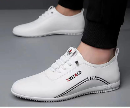 2024 New Casual Shoes for Men Fashion Lightweight Men Walking Shoes Comfortable Slip-on Loafers Outdoor All Match Men Flat Shoes