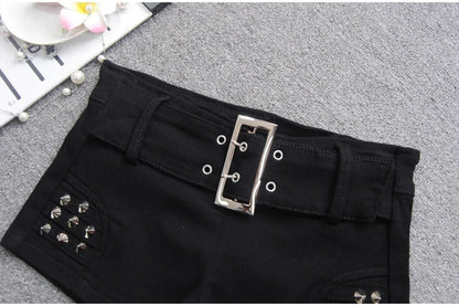 Denim Shorts Women Low-waisted Black Slim Fit Sexy Hot Girls Rivet Belt Design Unique All-match Nightclub Bodycon Summer Y2k