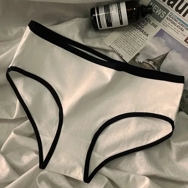 Sports Cool Style Minimalist Girls' Underwear Mid Waist Japanese White Black Cotton Women's Triangle Стринги Женские
