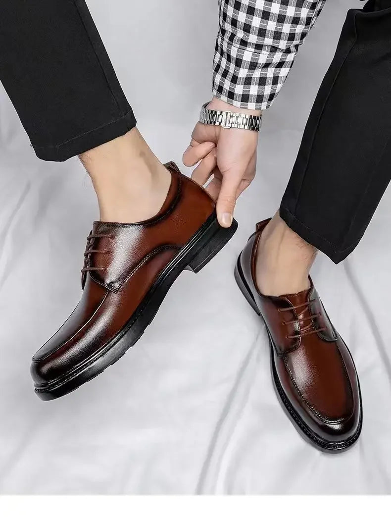 Social Shoe for Men New Dress Shoes Man Business Official 2024 Style Footwear Gentleman Cheap Liquidation Elegant and Classic 39