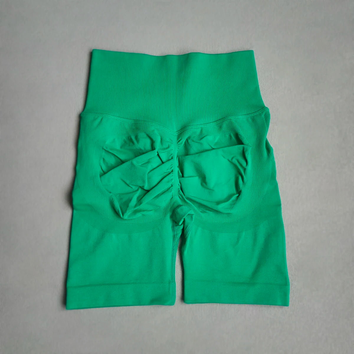 Yoga Shorts Women Sports Shorts Seamless Gym Workout Shorts High Waist Push Up Fitness Sports Shorts Cycling Shorts