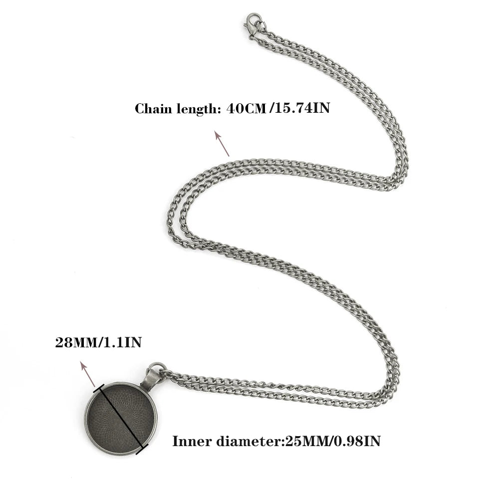 Creative Handmade Clothing Accessories Band Design Glass Dome Pendant Necklace for Men And Women Unique Jewelry Gift