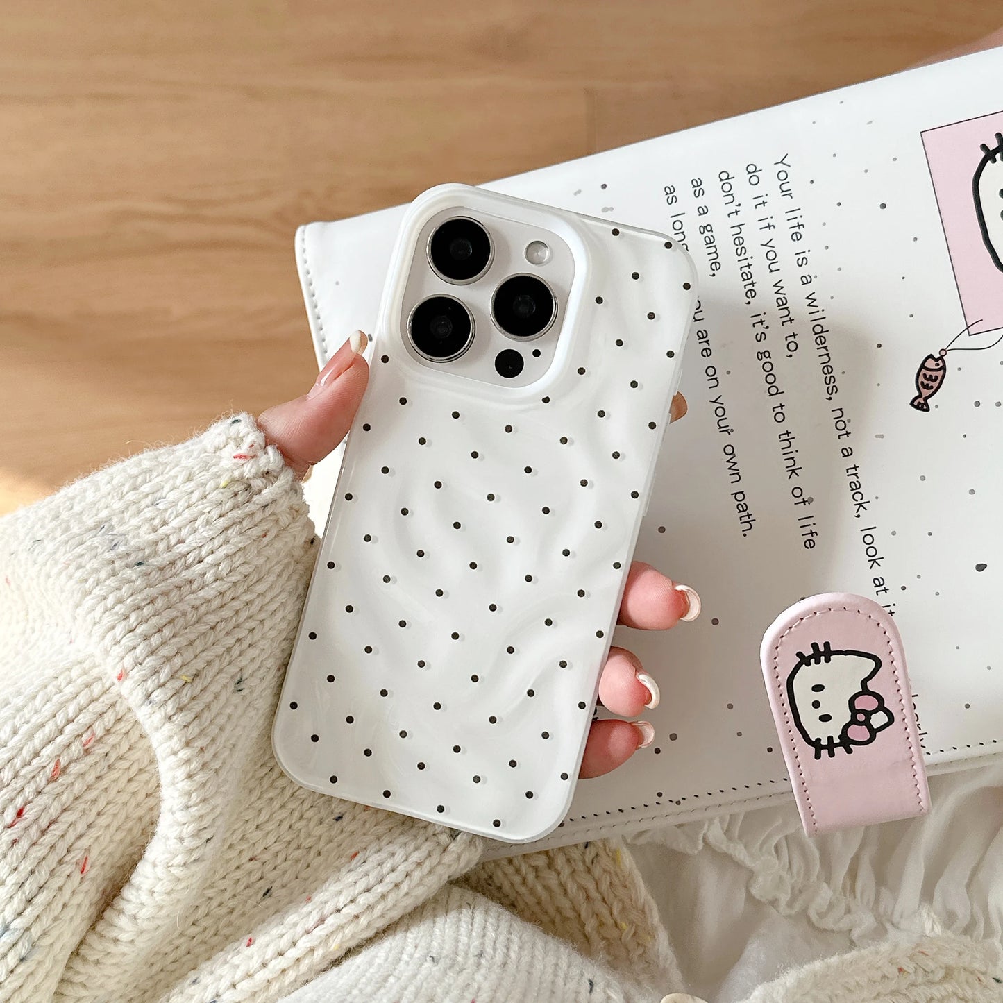 Korean ins Simple Full Screen Wave Point Wrinkles Phone Case for iPhone 16 15 14 13 Pro Max Back Cover Fund