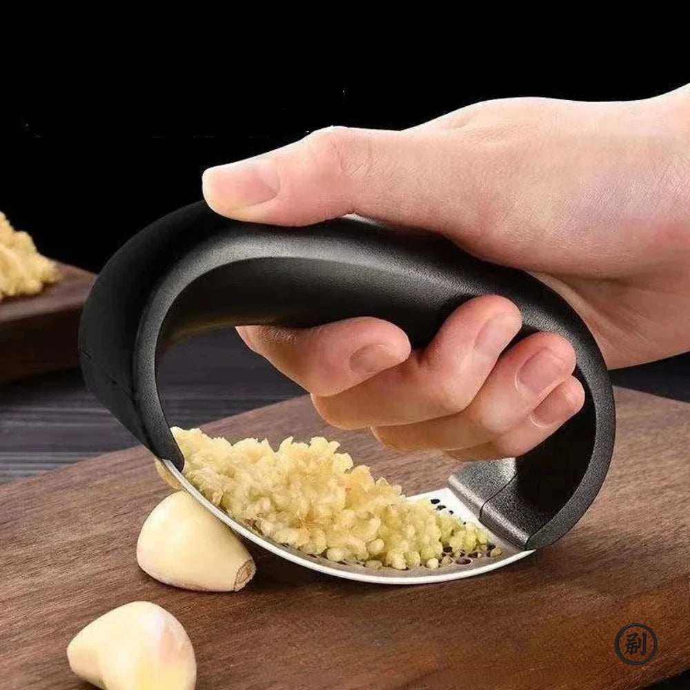 Kitchen Artifact: Garlic Press Crusher, Manual Garlic Crusher, Garlic Chopping Tool, Kitchen Accessories