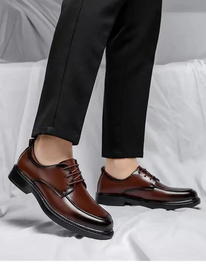 Social Shoe for Men New Dress Shoes Man Business Official 2024 Style Footwear Gentleman Cheap Liquidation Elegant and Classic 39