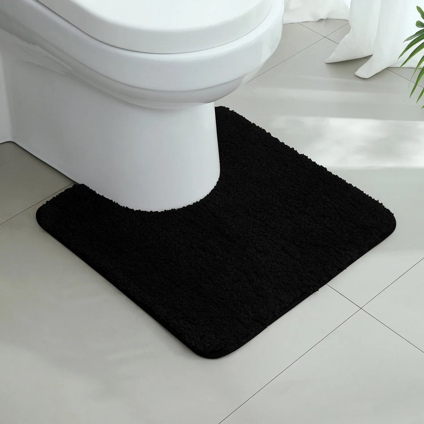A small bathroom mat, non-slip, absorbent mat, thick U-shaped, simple solid color floor mat, toilet mat