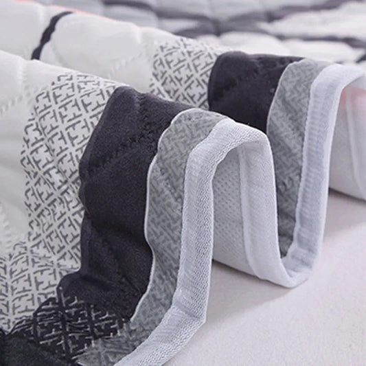 Washable Mattress Urine Mat for Baby Toddlers Cute Cartoon Bed Protector Diaper Bedding Urine Pads Cloth Breathable