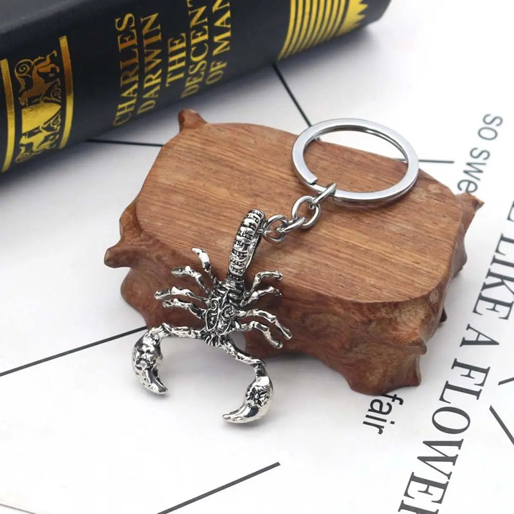 For Men Punk Animal Interior Accessories Bag Pendant Scorpion King Shape Key Rings Car Key Chain Keyfob Keychain