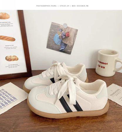 Women's Shoes Autumn New Fashion Trend Casual Shoes Wide Toe Soft Comfortable Flat Shoes Outdoor Casual Sports Shoes