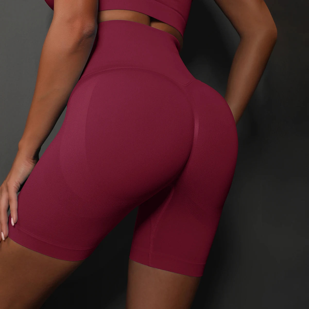 Yoga Shorts Women Sports Shorts Seamless Gym Workout Shorts High Waist Push Up Fitness Sports Shorts Cycling Shorts